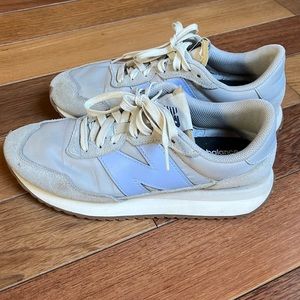 New Balance 237 Sneakers
